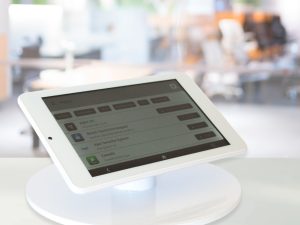 Accessories xr:d:DAFRTHziW_8:350,j:47356204594,t:23022100